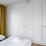 Hiisi Homes Finnoo Apartment *